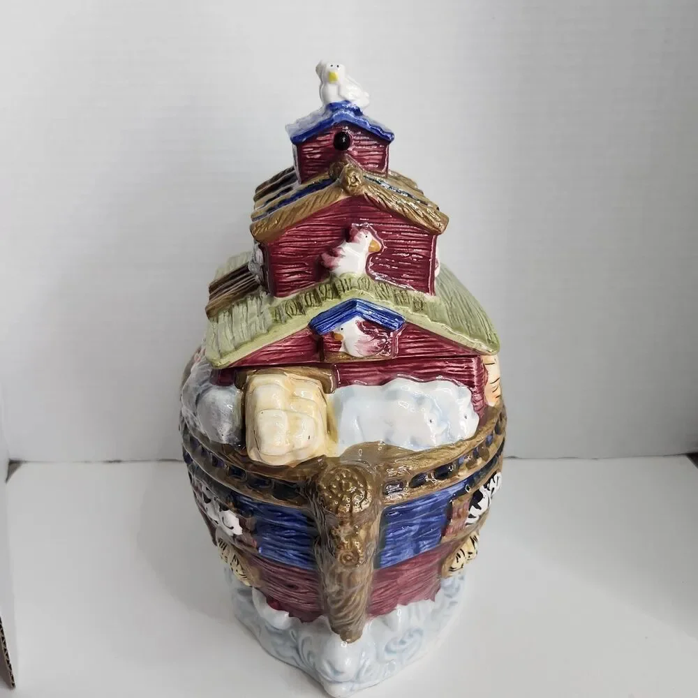 Vintage Bico NOAHS ARK Animals Colorful Ceramic Lidded 11